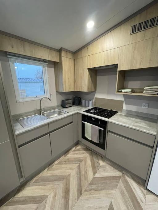 Brand New 6 Berth Holiday Home Селсі Екстер'єр фото